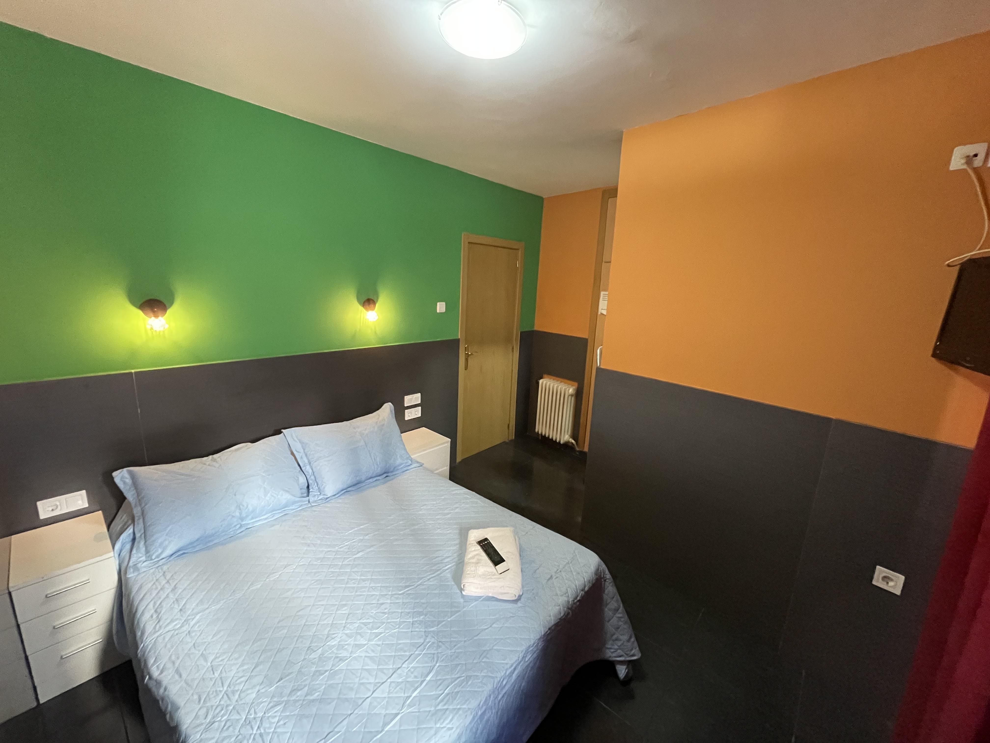 Hostal Numancia Hotel Madrid Ngoại thất bức ảnh