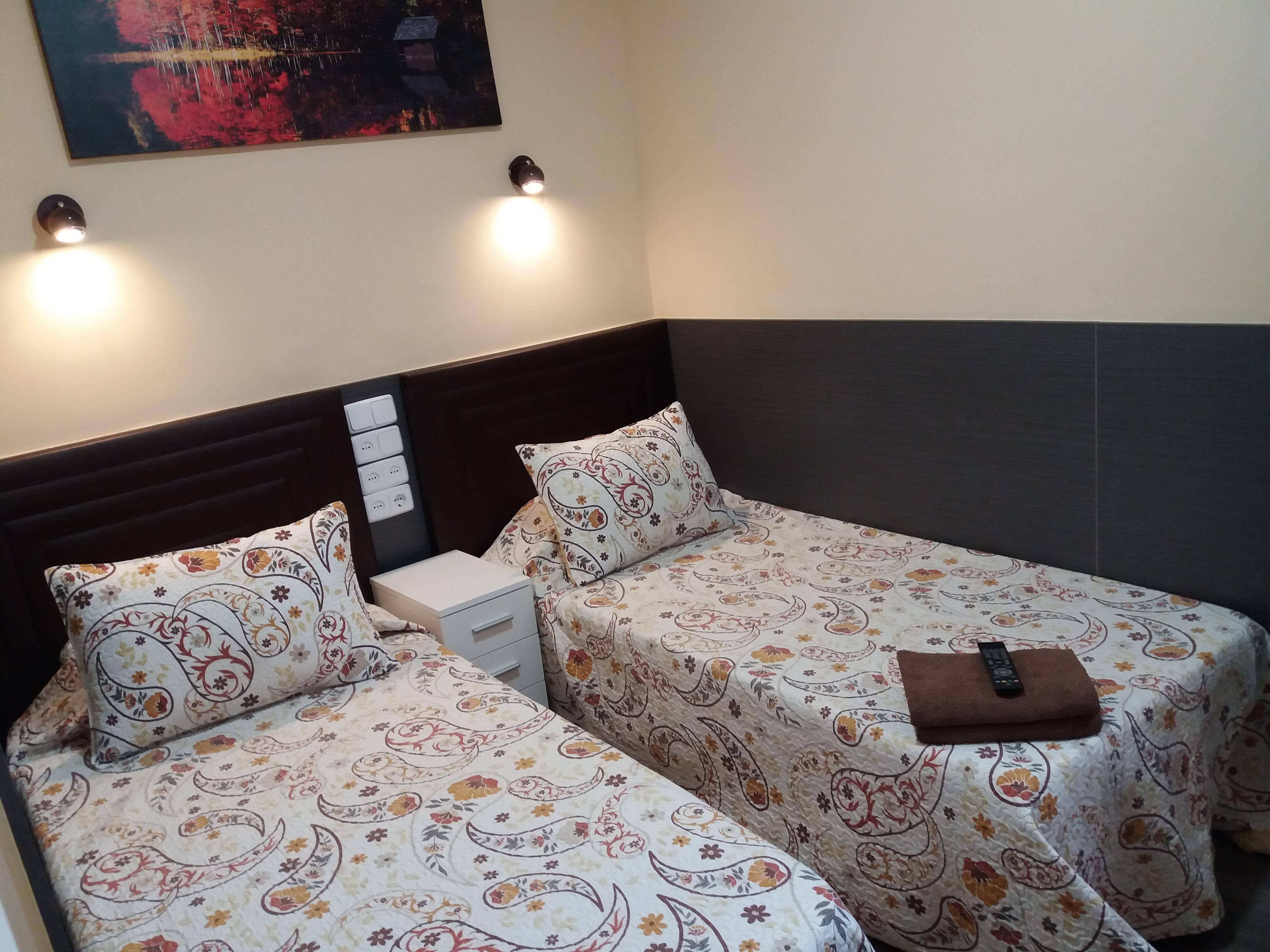 Hostal Numancia Hotel Madrid Ngoại thất bức ảnh