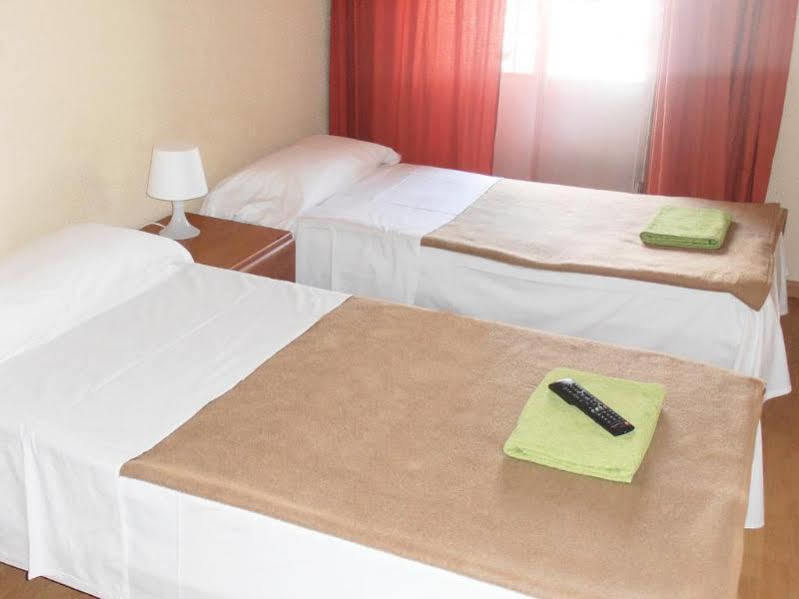 Hostal Numancia Hotel Madrid Ngoại thất bức ảnh